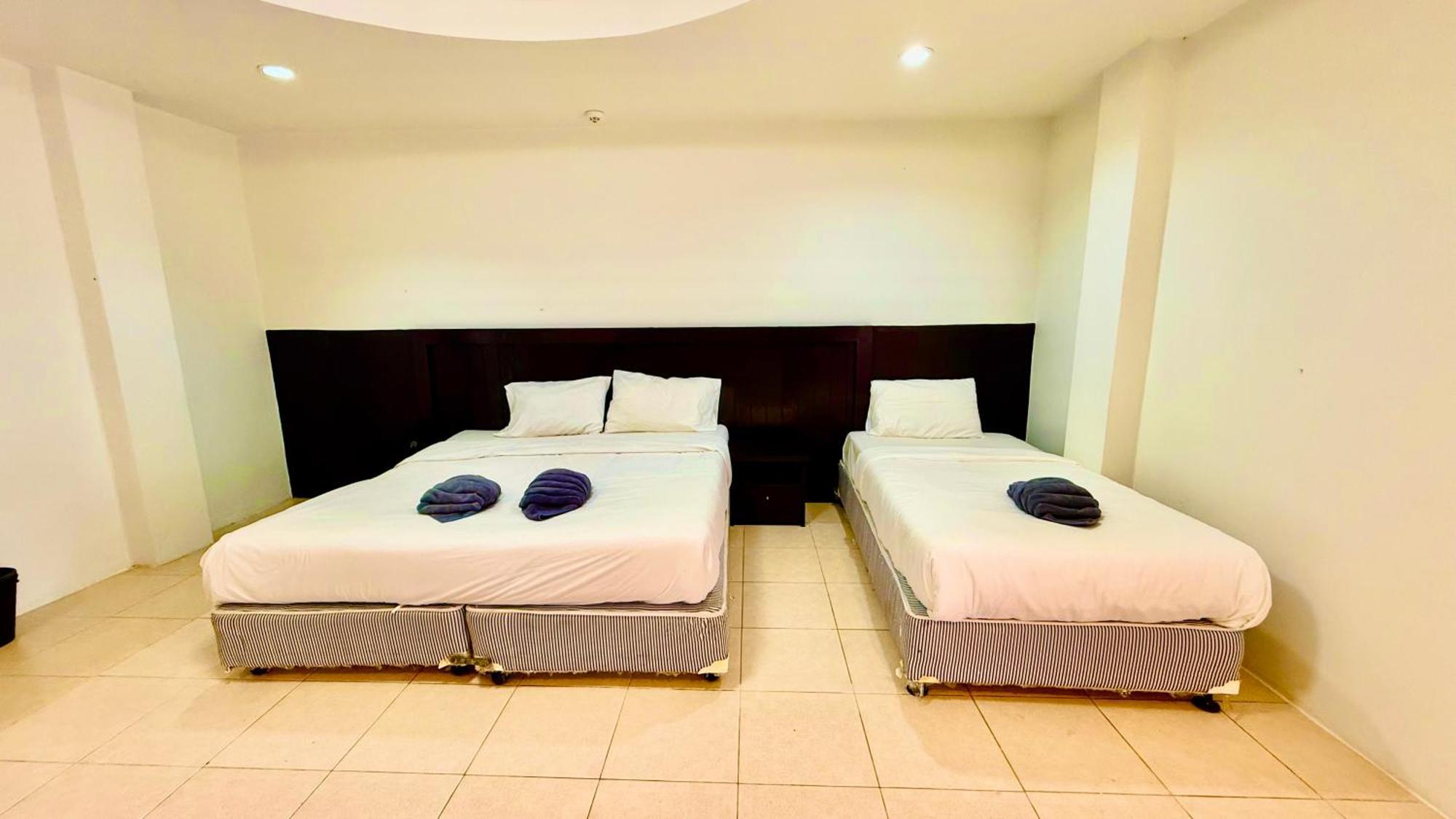Hill Side Patong Hotel Zewnętrze zdjęcie