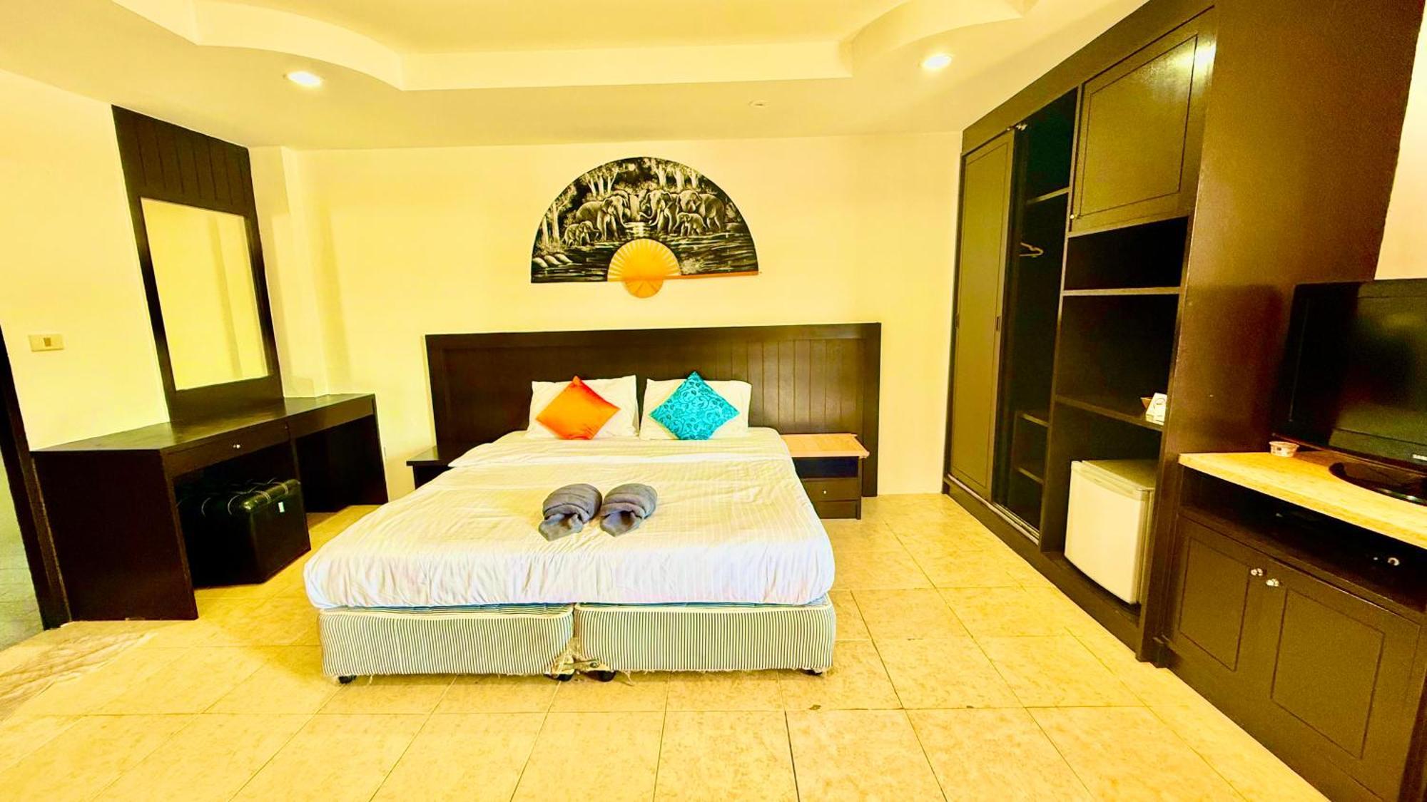 Hill Side Patong Hotel Zewnętrze zdjęcie