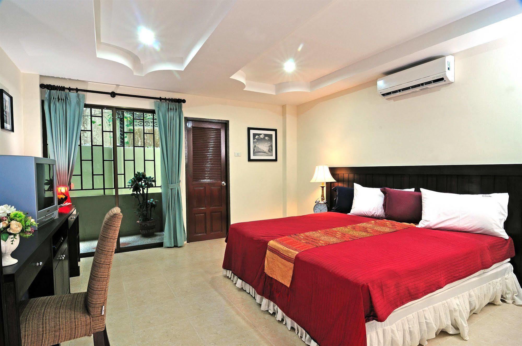 Hill Side Patong Hotel Zewnętrze zdjęcie